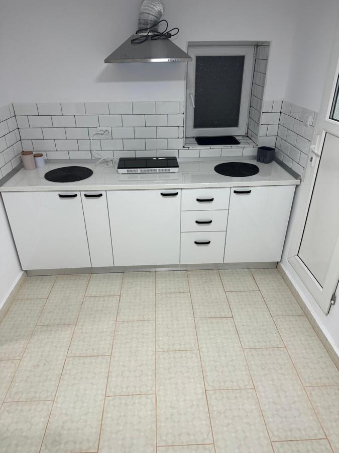 Apartamnet Regim Hotelier 부쿠레슈티 외부 사진